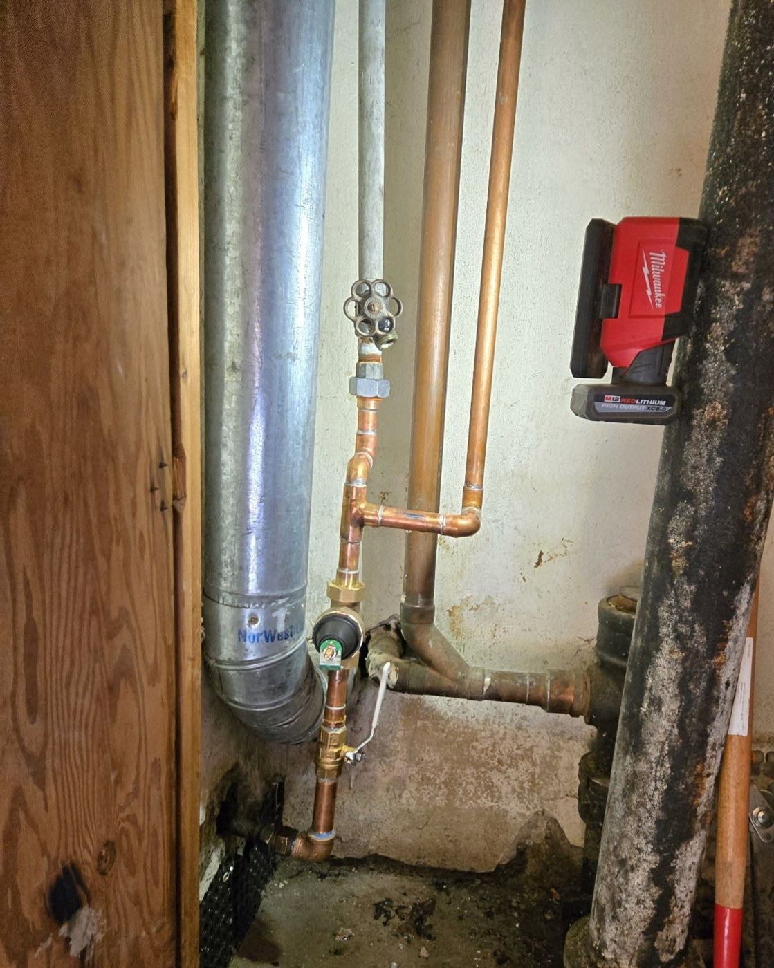 Copper supply lines repaired and cleanly supported